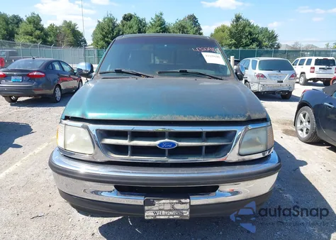 1997 Ford F-150 Lariat/Standard/Xl/Xlt из США, поврежденный, VIN 1FTDX176XVND32079